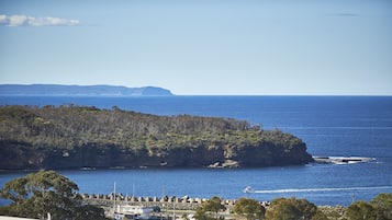 Estudio Deluxe, cocina, vista al océano | Servicio a la habitación