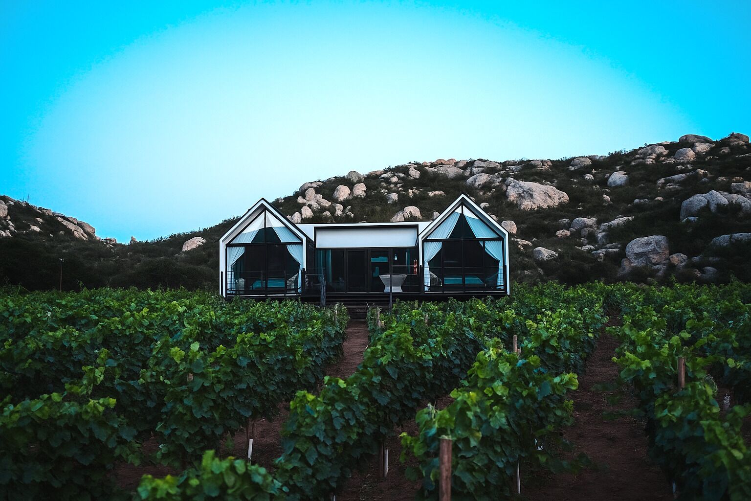 Deluxe Two Bedroom | In-room safe, iron/ironing board, free WiFi, bed sheets