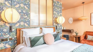 Deluxe-studio, 1 keskisuuri parisänky (GAUGUIN) | 1 makuuhuone, ylelliset vuodevaatteet, pillowtop-patjalliset sängyt