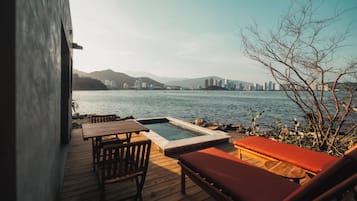Outdoor pool, pool umbrellas