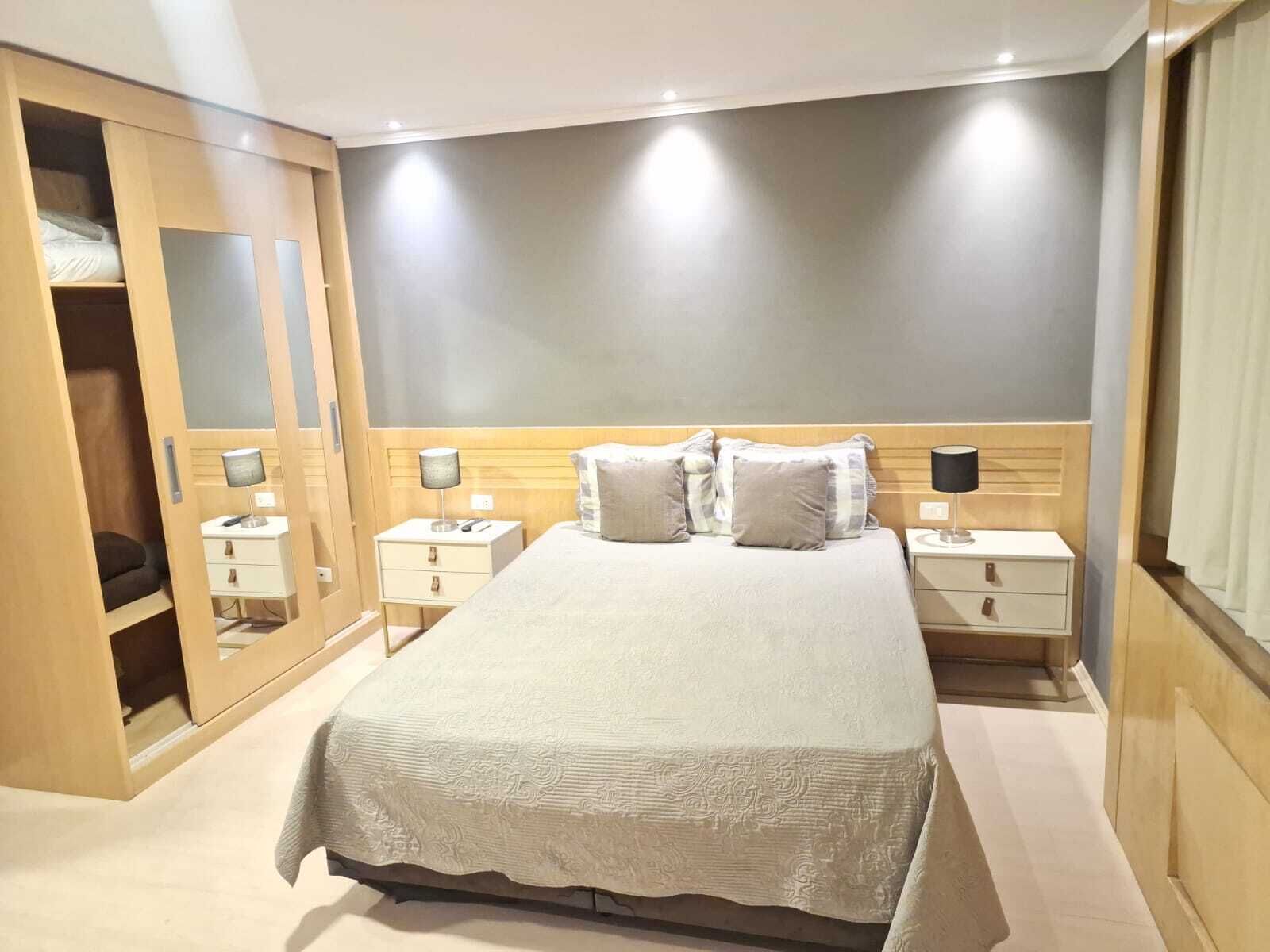 ฝ่ายต้อนรับ