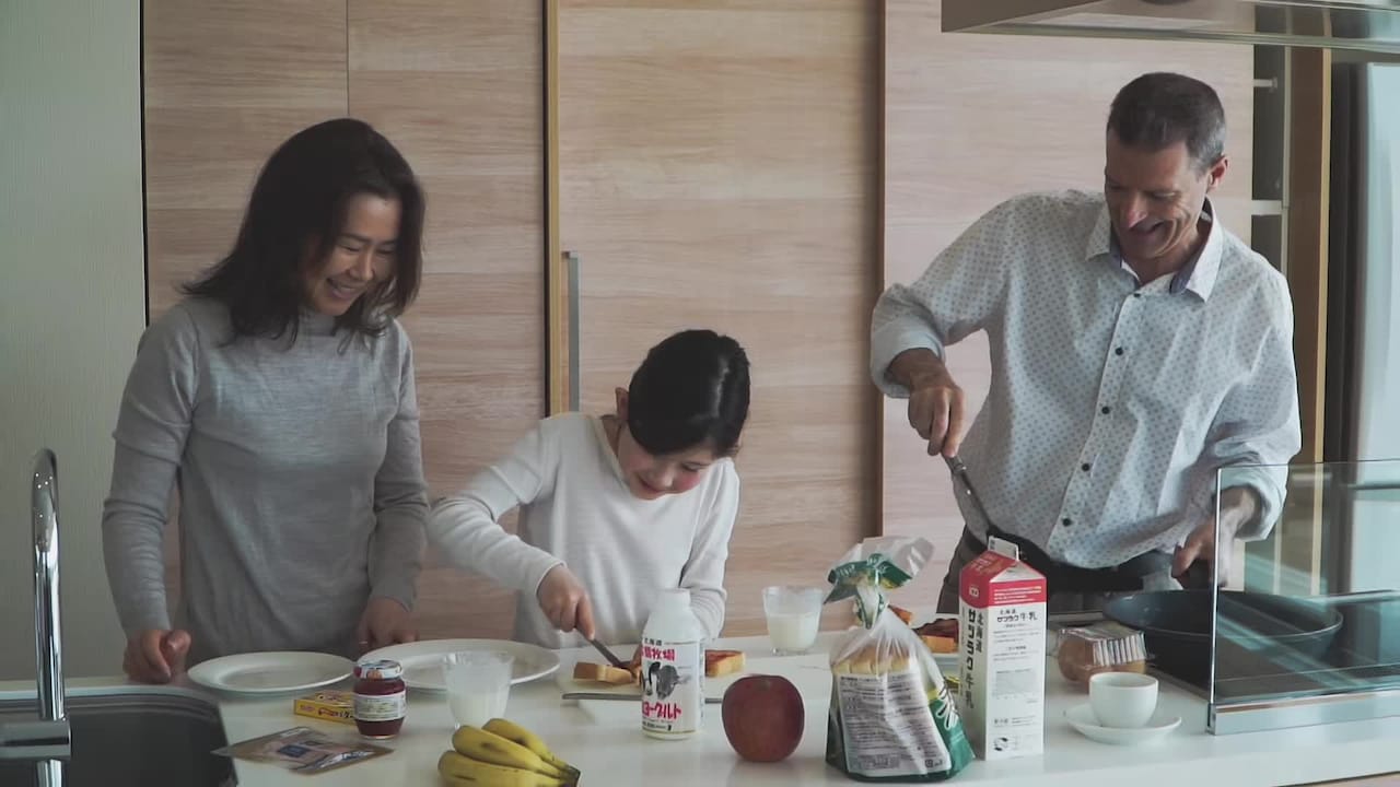 宿泊施設による動画