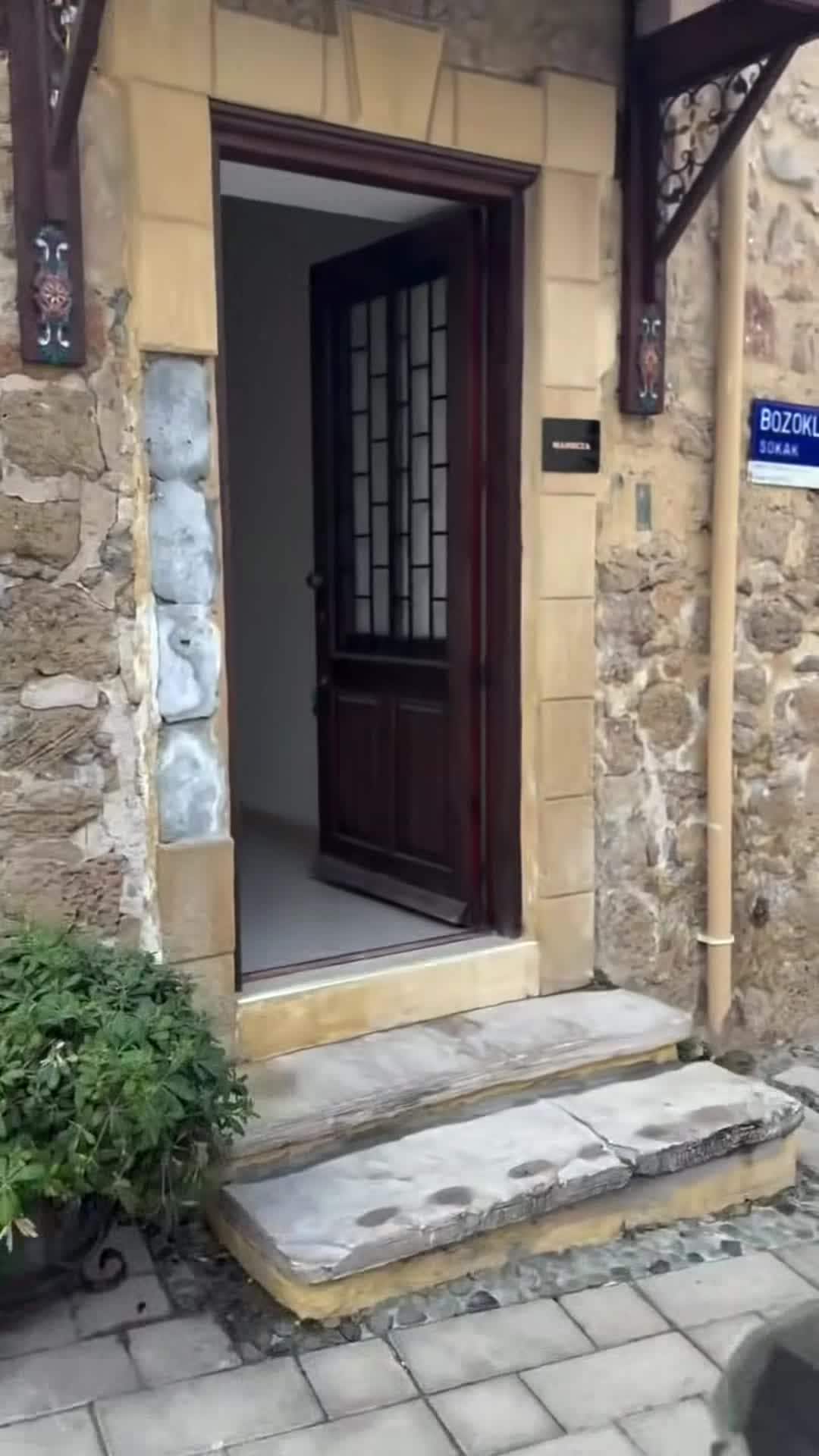 VidĂ©o de lâhĂ©bergement