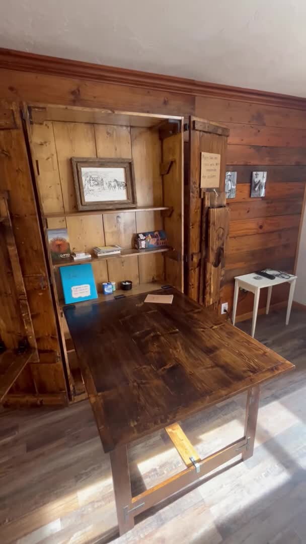 宿泊施設による動画