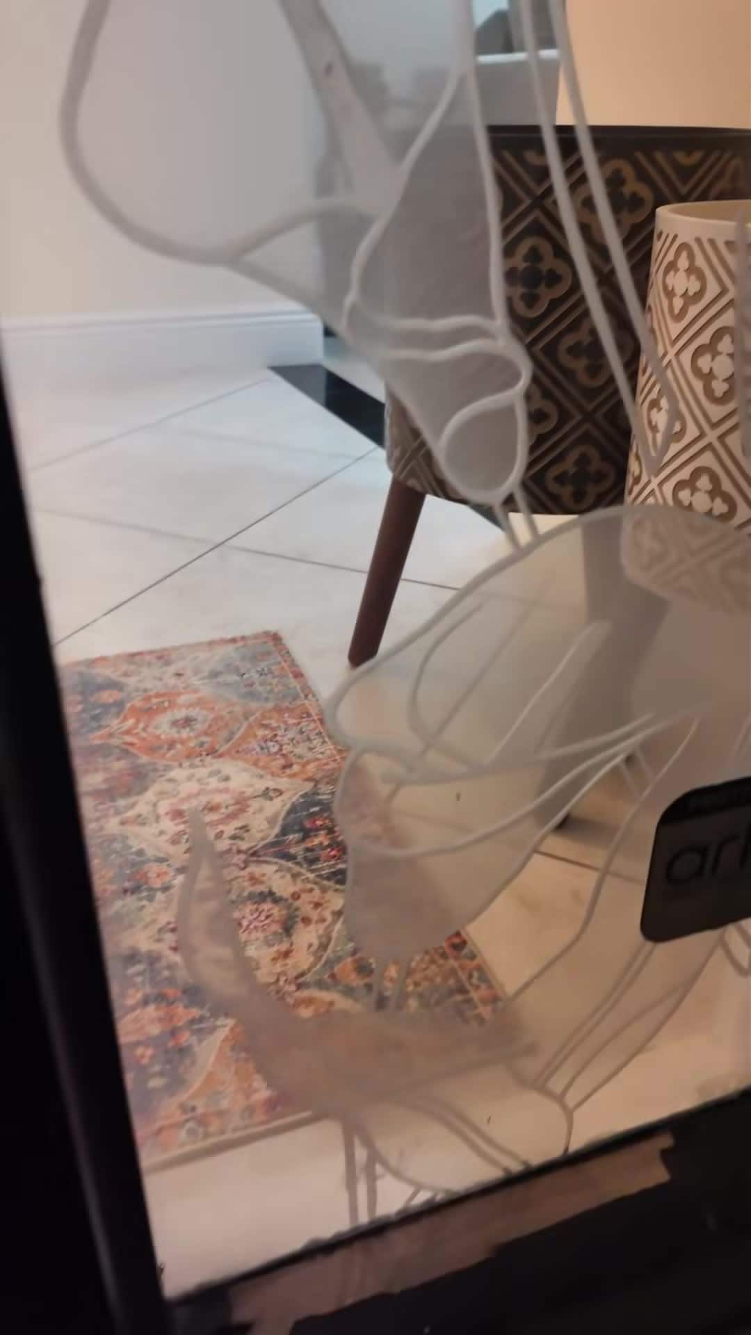 宿泊施設による動画