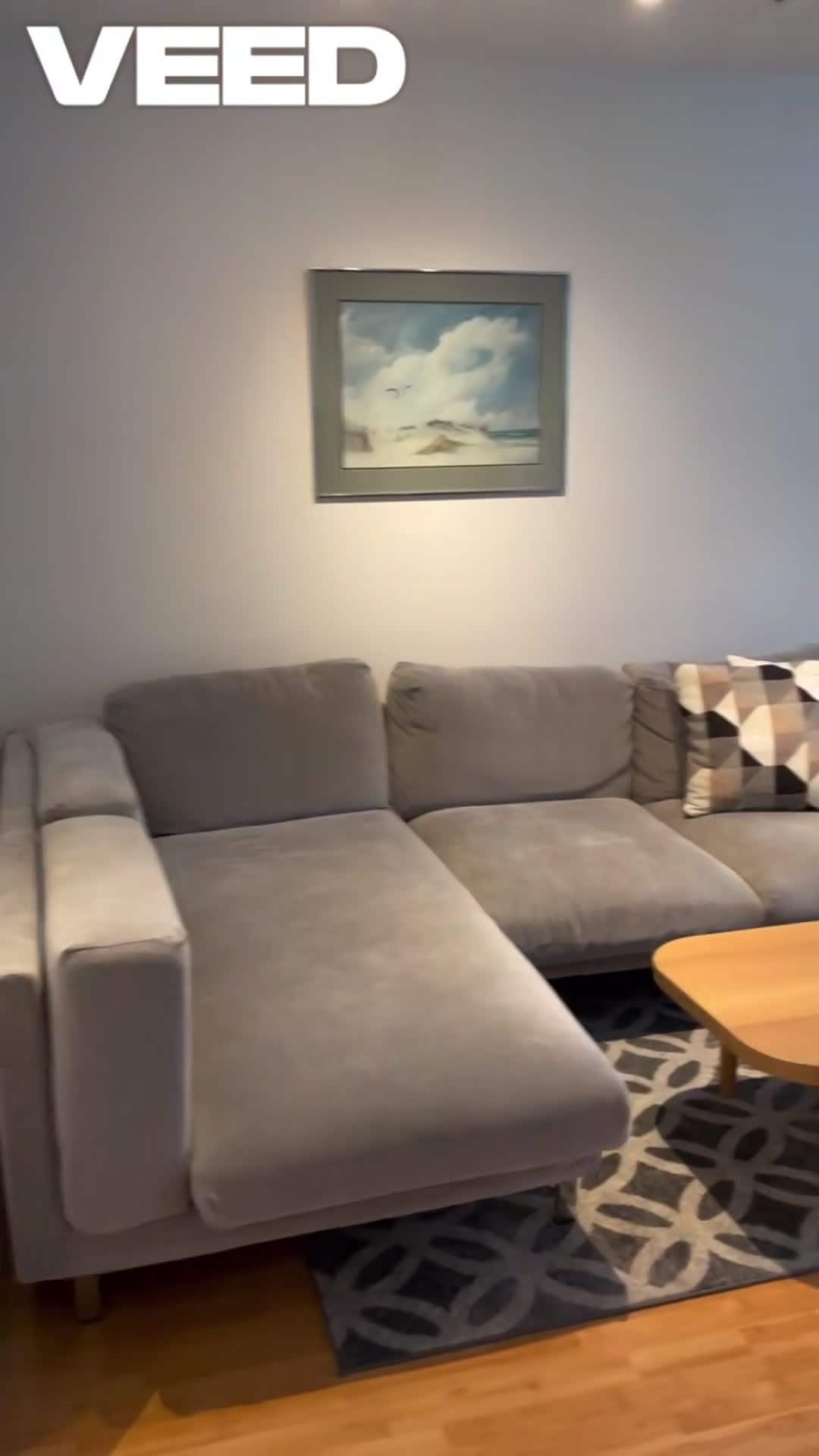 宿泊施設による動画