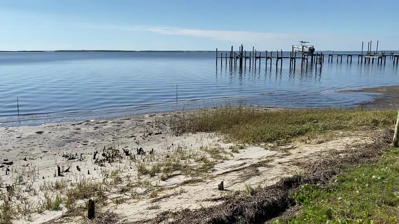 宿泊施設による動画