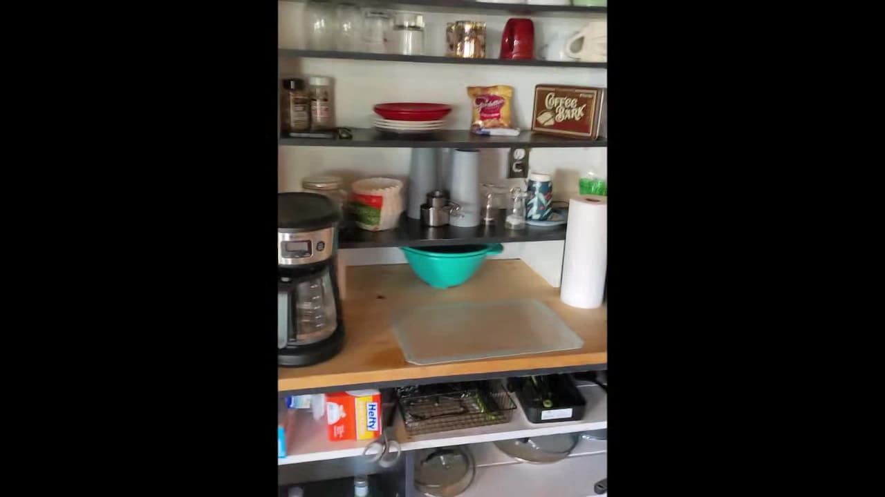 宿泊施設による動画