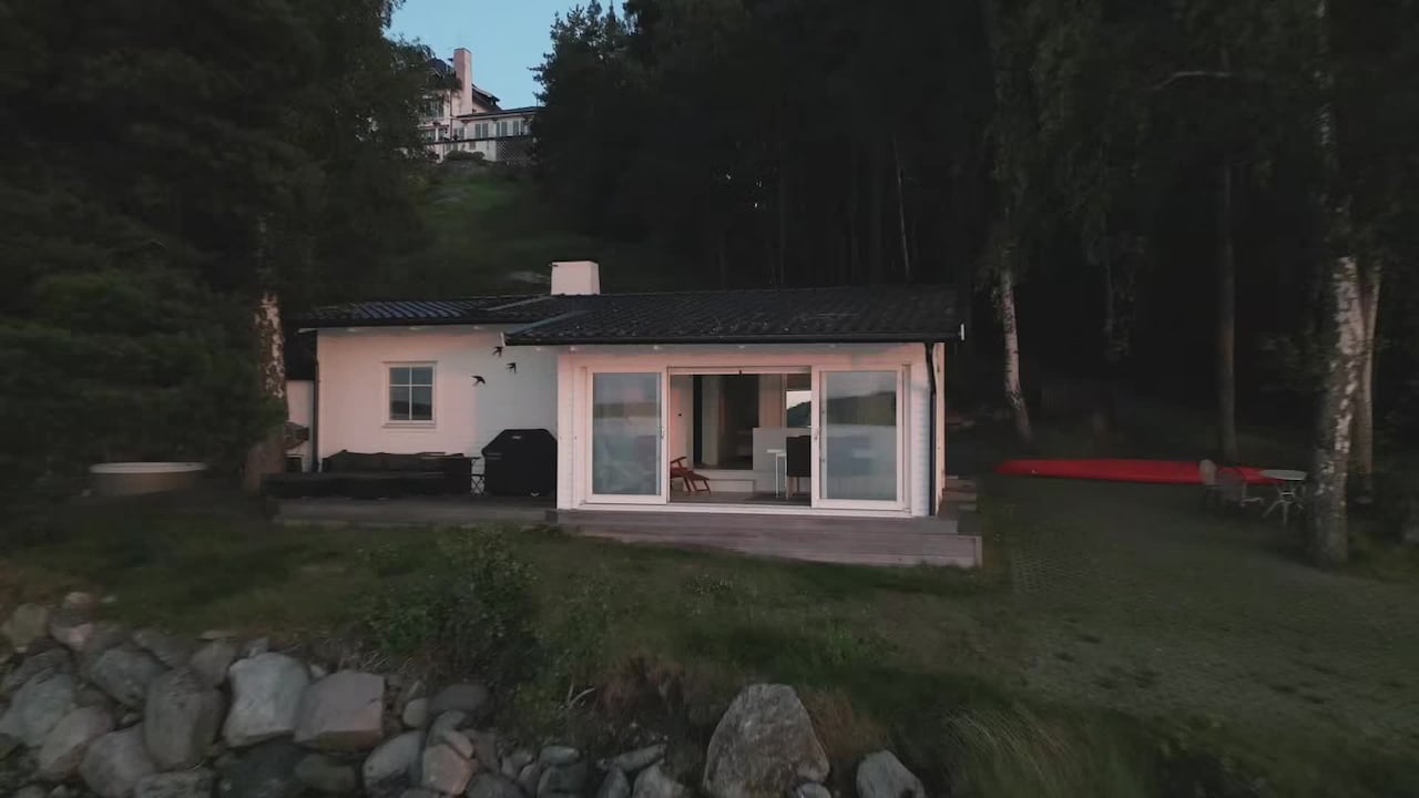 宿泊施設による動画