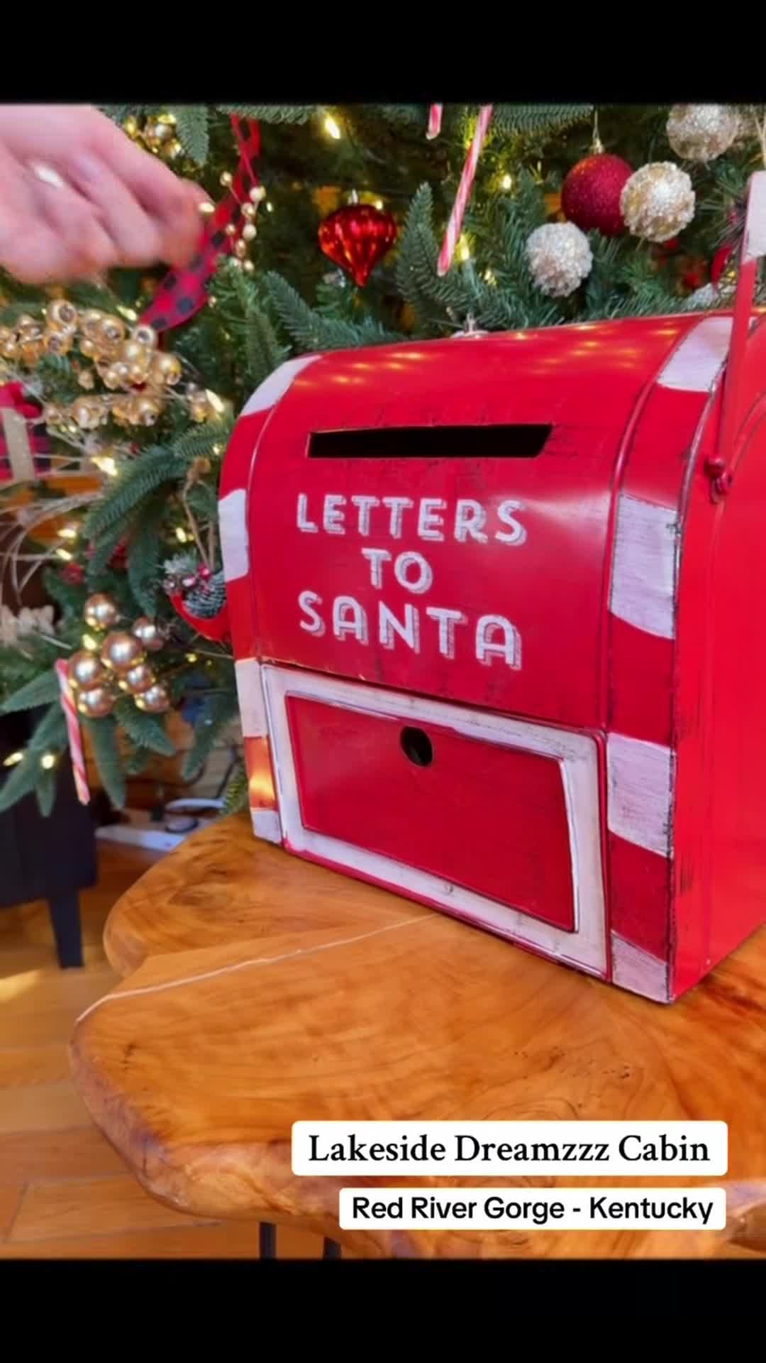 宿泊施設による動画