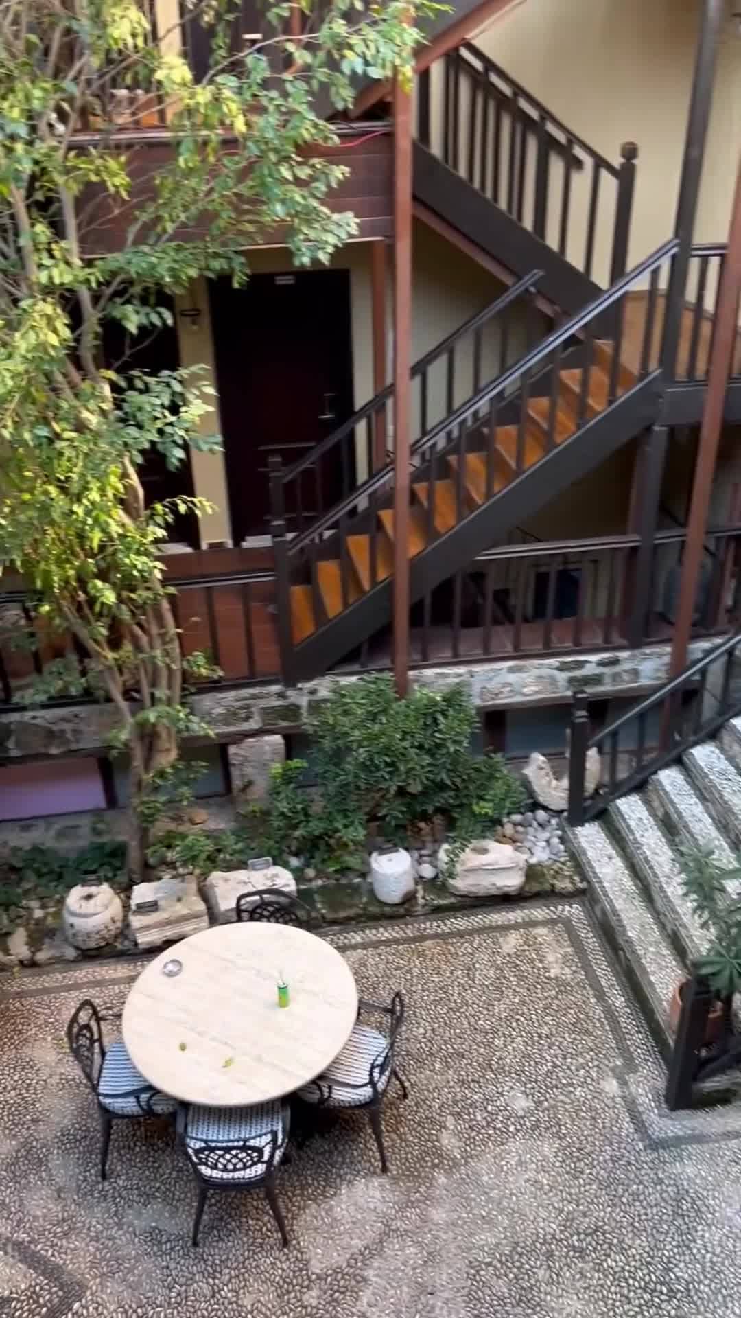 فيديو صانعي المحتوى