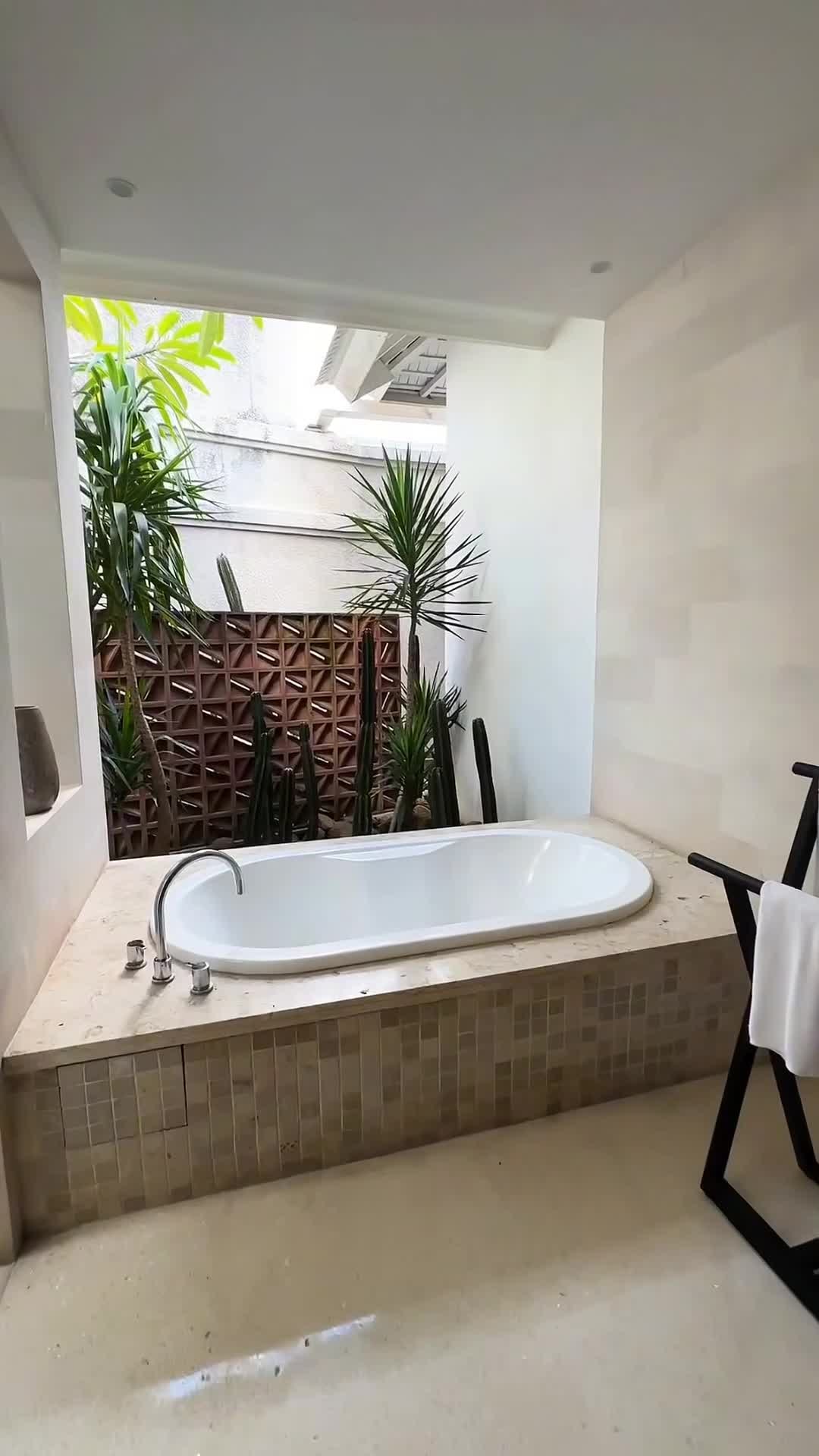 Creator video