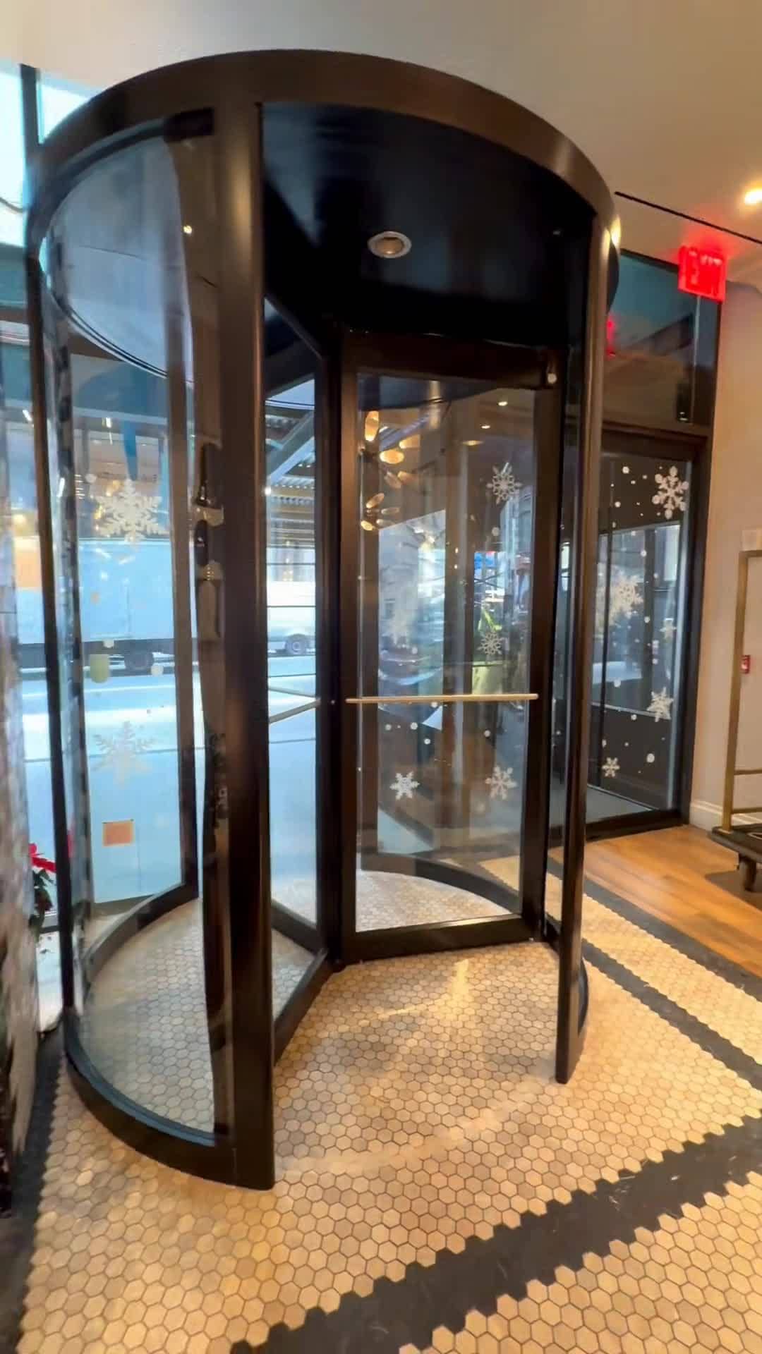 Vidéo du créateur soumise par luxxshari