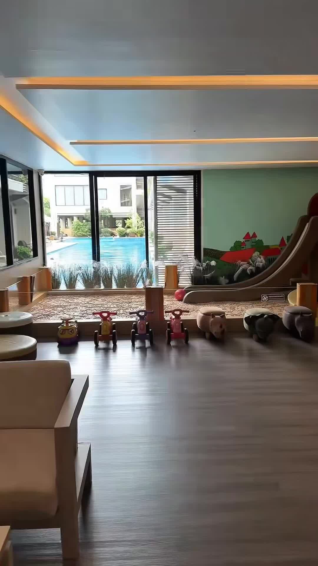Creator video