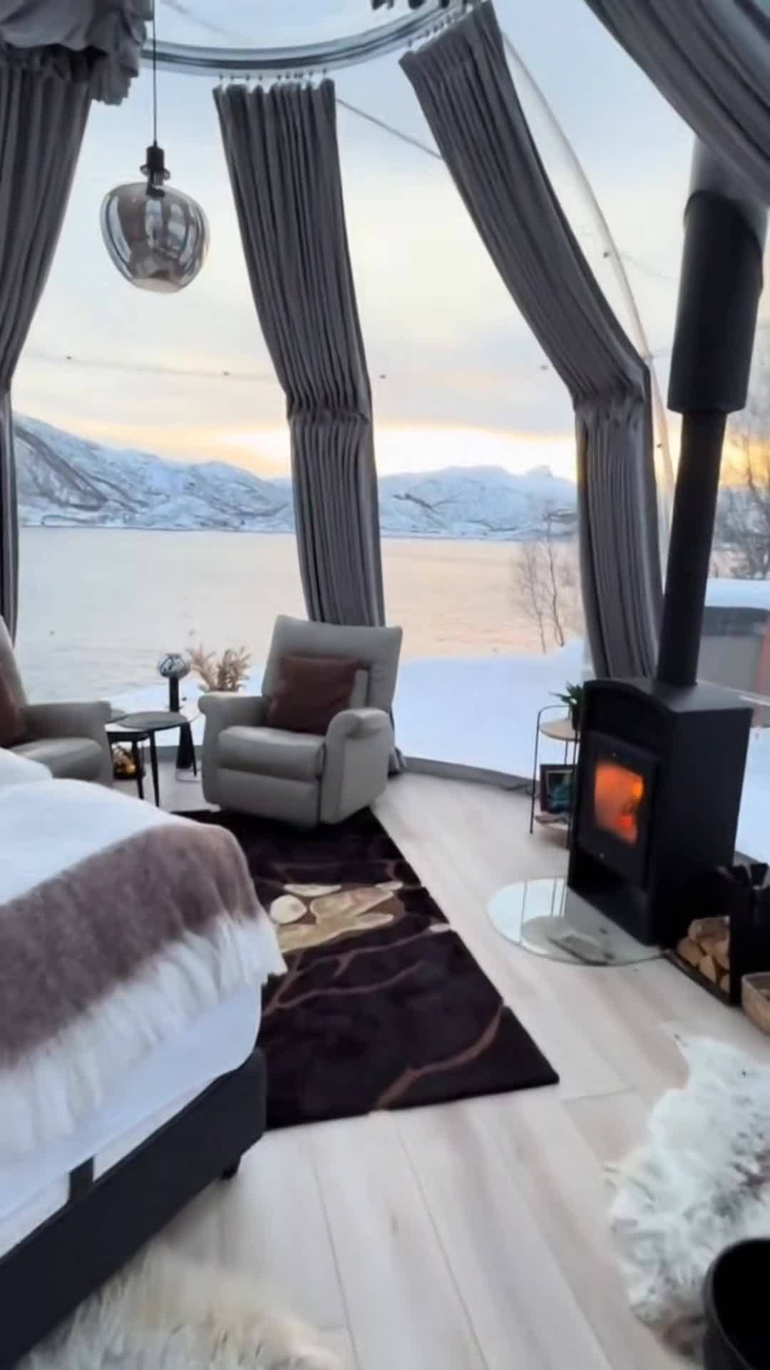 Creator video - submitted by Camelia Bonteanu