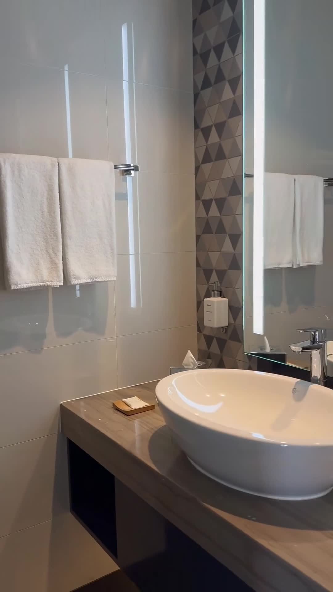 Creator video