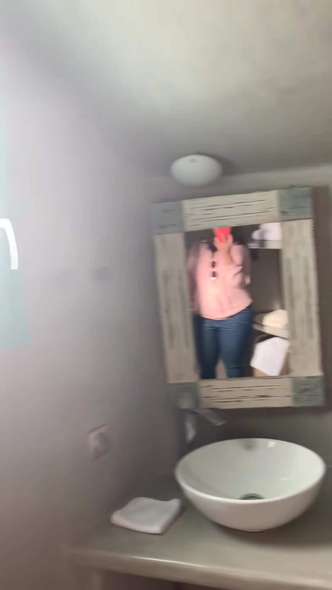 Video influencer