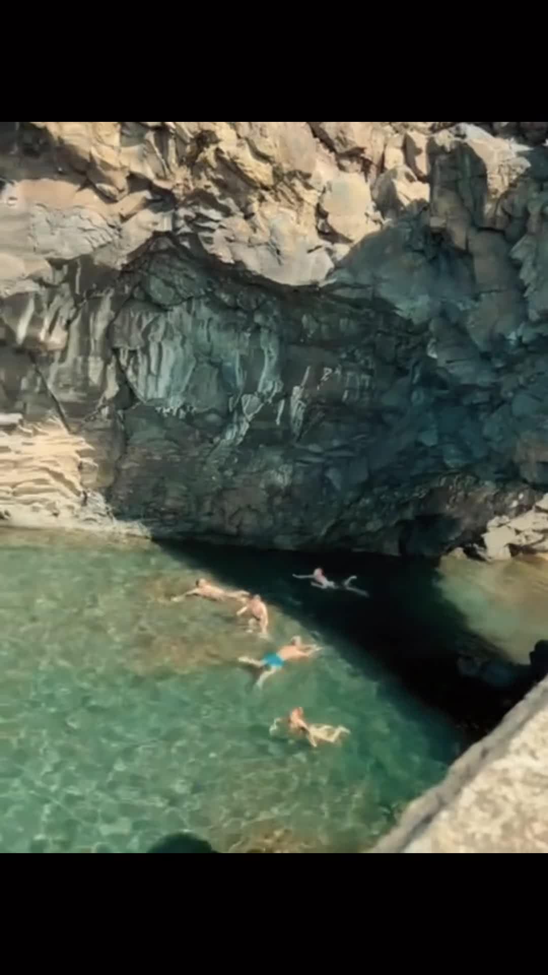 Vidéo du créateur soumise par Ex2Greatness