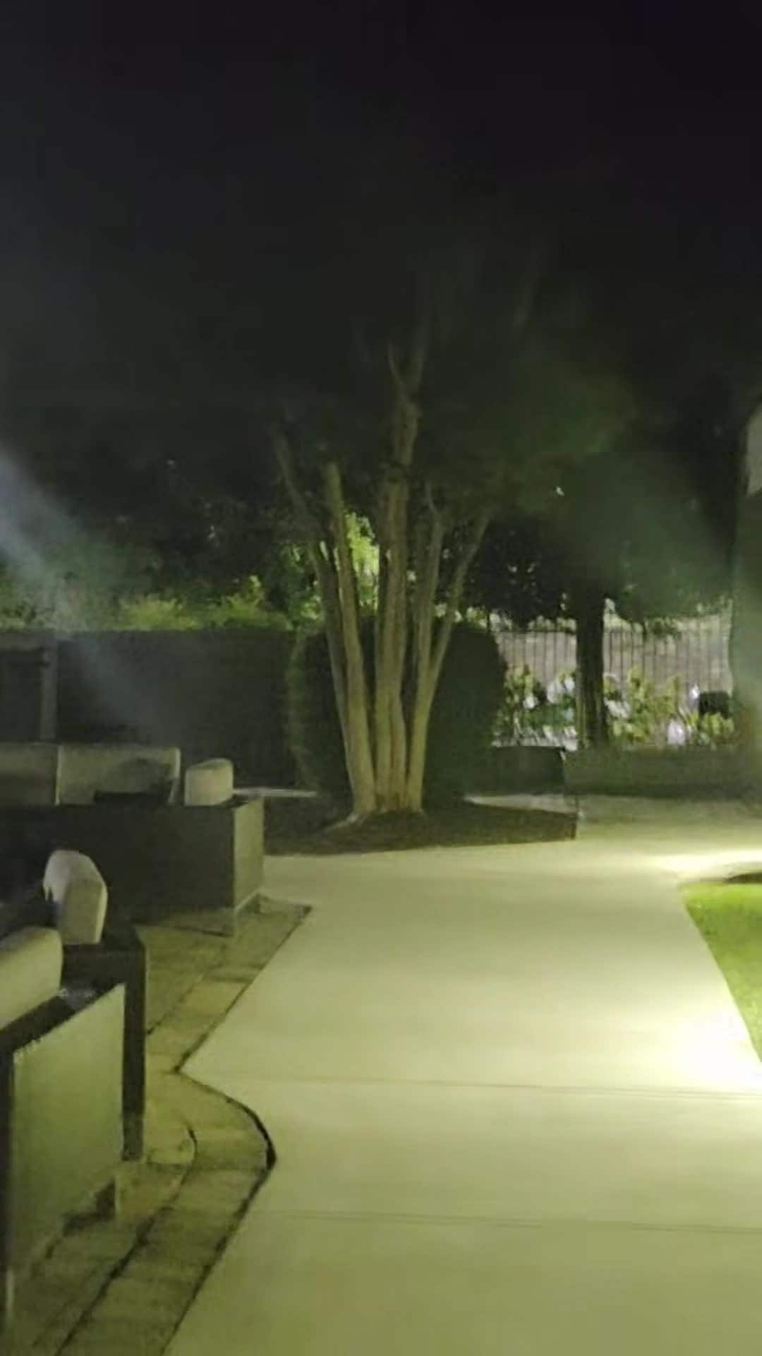 旅遊達人影片 - 提交者：Anthony & Deanna Travel Faves