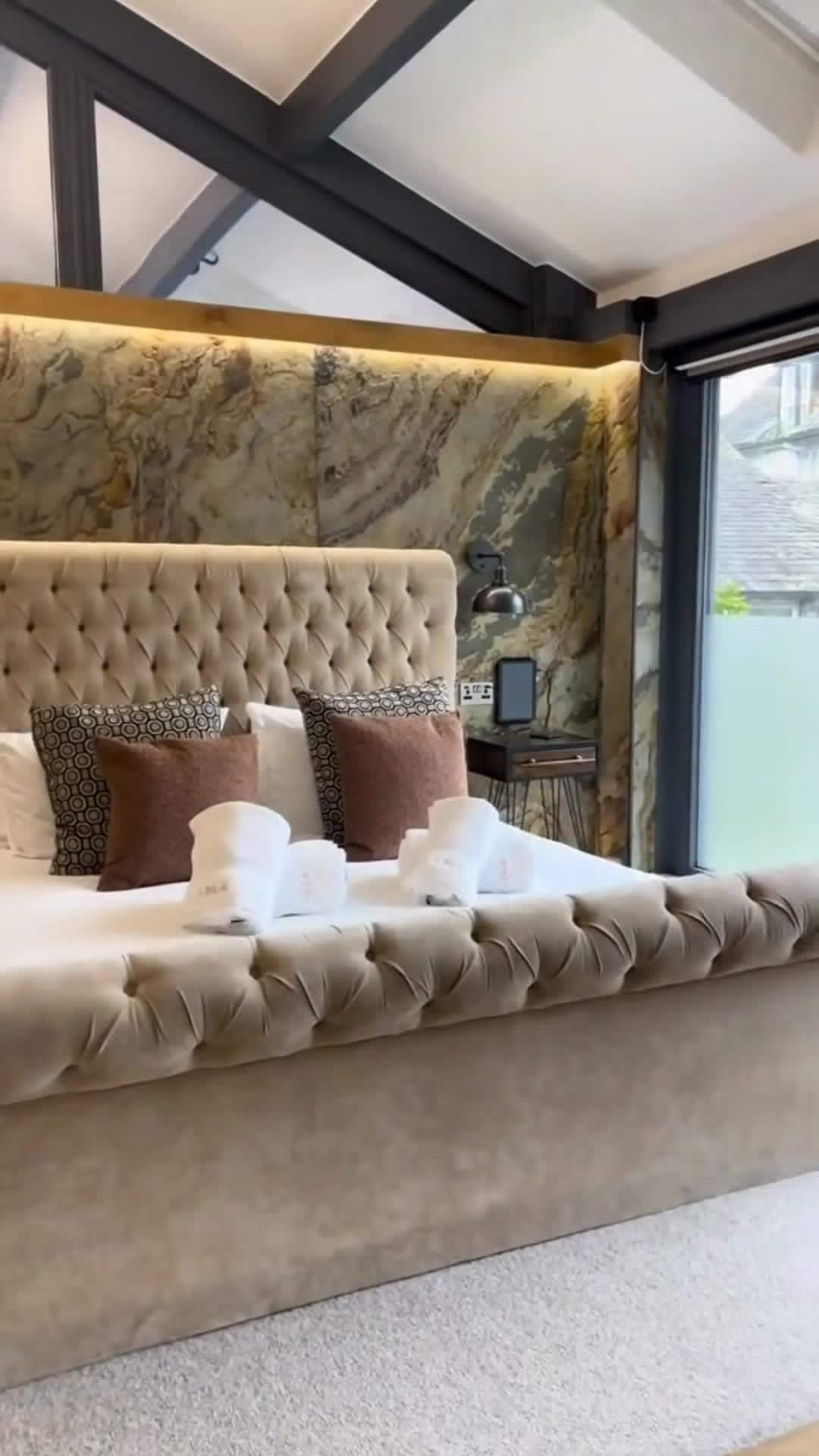 Influencer-Video, eingereicht von Camelia Bonteanu