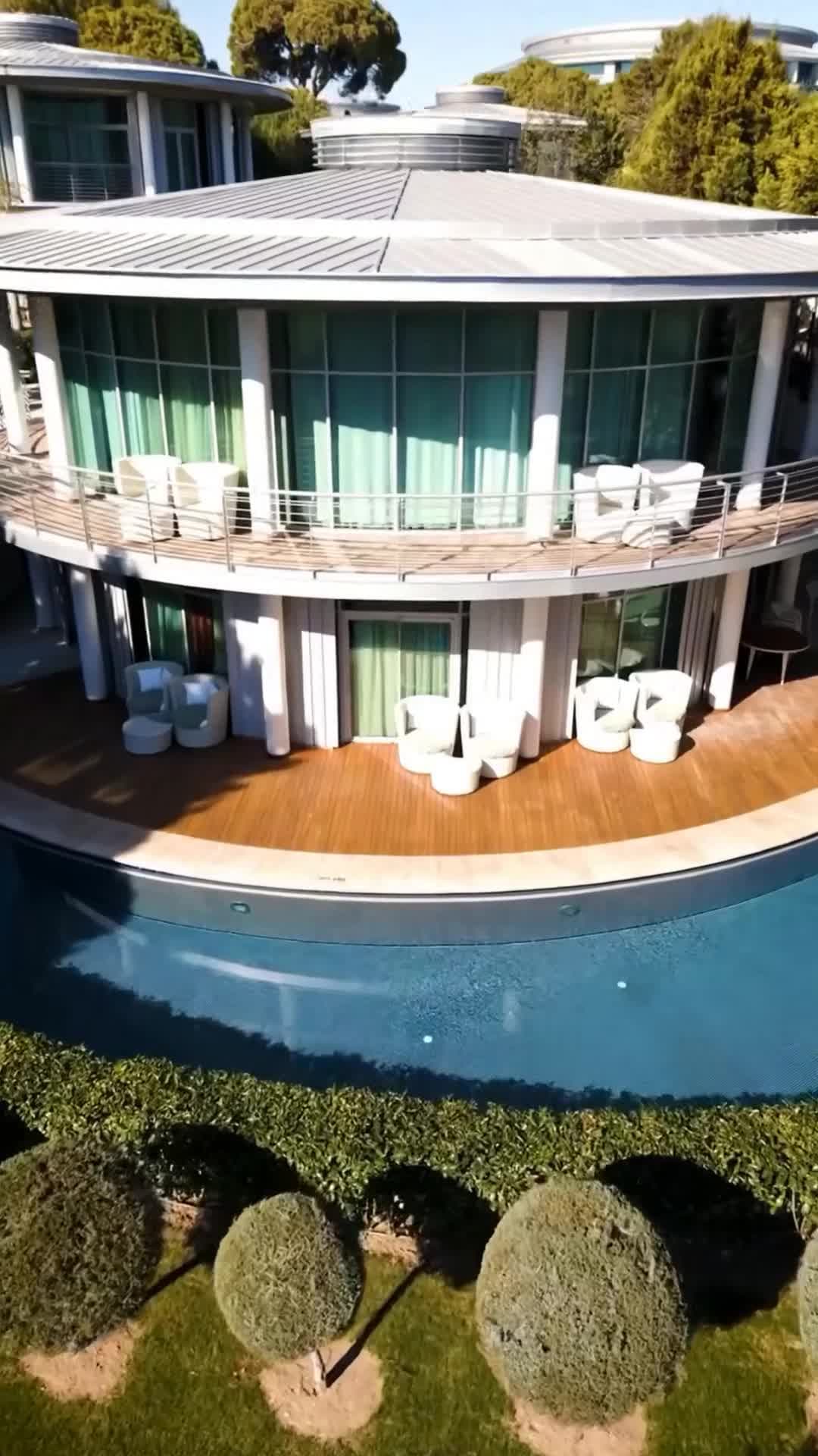 Creator video - submitted by Oktay Kaya
