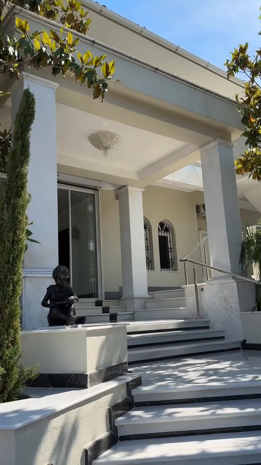 Creator video